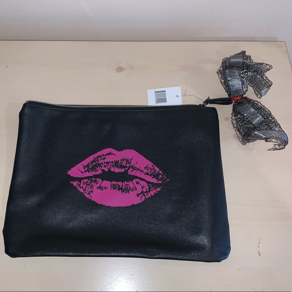 clutch/make up case
